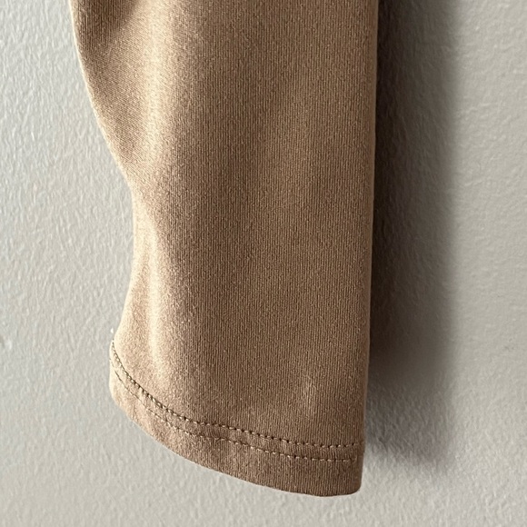 Women’s Sommer Ray Soft Cut-Out Colour Block Cropped Top - Picture 4 of 8